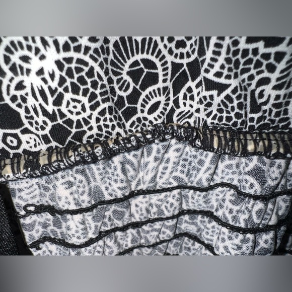 Vintage BCBG Max Azria Halter Dress - Picture 6 of 8